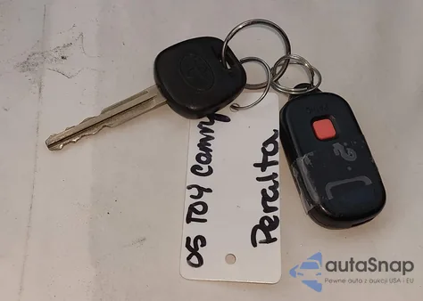 2005 Toyota Camry Se V6 from USA, damaged, VIN 4T1BA32K05U066968